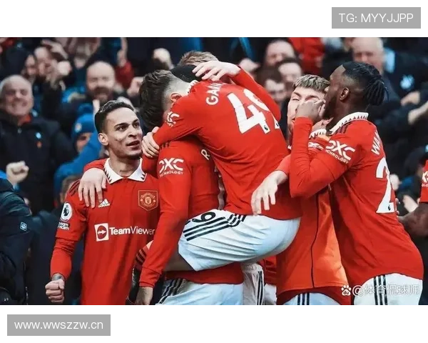 曼联从第15名杀入争四行列，阶段性复苏背后隐患是否逐步显现，对赛季走势带来考验