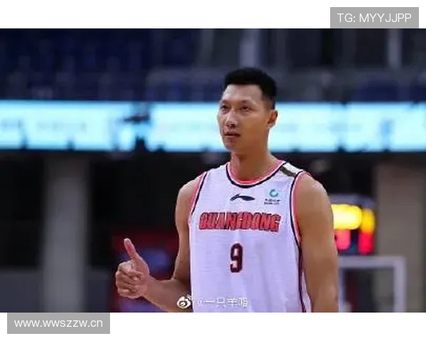 易建联又开始“佛系发工资”，这身价都快比明星还神秘了吧？