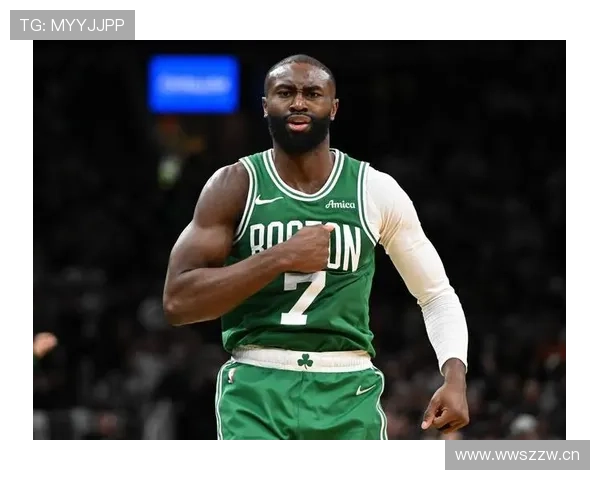 杰伦·布朗挡拆拉开空间提升投篮效率明显超过同队得分手